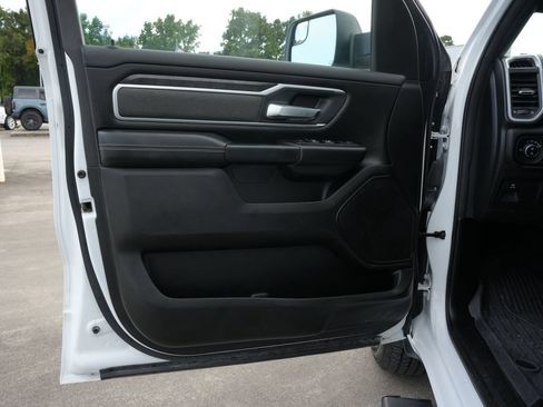 Used 2023 RAM 1500 Lone Star AWD/4WD image 16