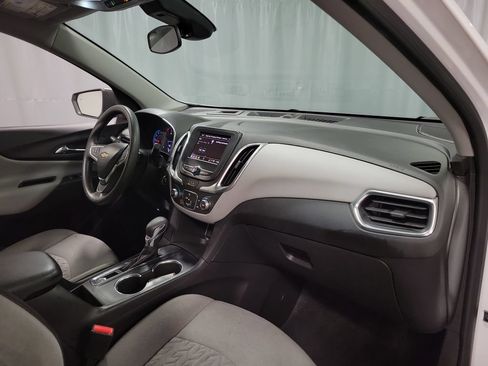 Used 2024 Chevrolet Equinox LS w/ Driver Confidence II Package FWD image 27