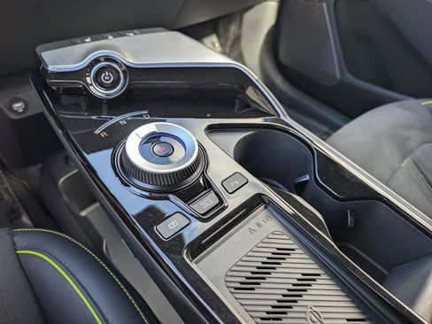 Certified 2024 Kia EV6 GT image 31