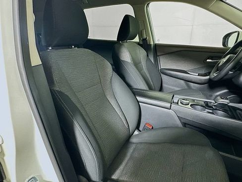 Used 2023 Nissan Rogue SV AWD/4WD image 27