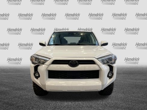 Used 2021 Toyota 4Runner SR5 AWD/4WD image 3