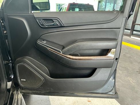 Used 2019 Chevrolet Tahoe LT AWD/4WD image 37
