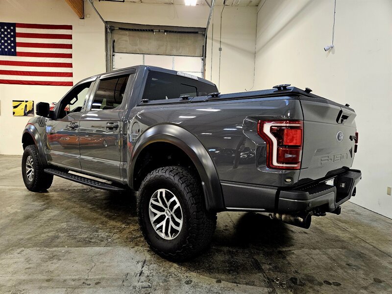 Used 2018 Ford F150 Raptor w/ Equipment Group 802A Luxury AWD/4WD image 8