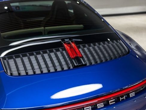 Used 2024 Porsche 911 Carrera S image 20