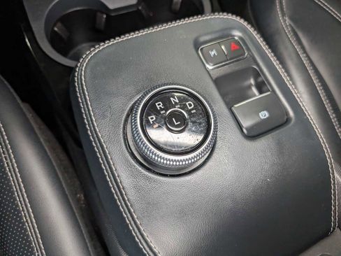 Used 2021 Ford Mustang Mach-E Premium image 31