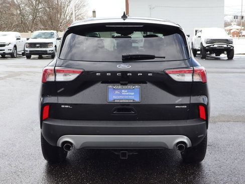 Used 2022 Ford Escape SEL w/ Technology Package image 18