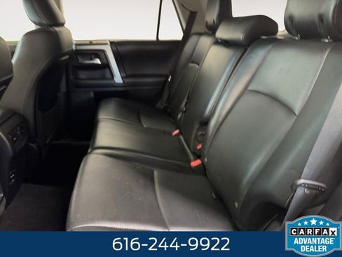 Used 2017 Toyota 4Runner Limited w/ Four Season Floor Mat Package AWD/4WD image 21