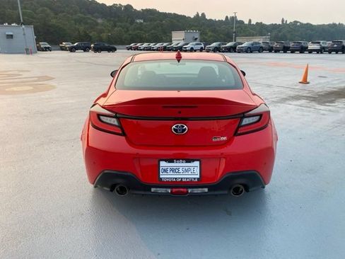 Certified 2024 Toyota GR86 Premium RWD image 11