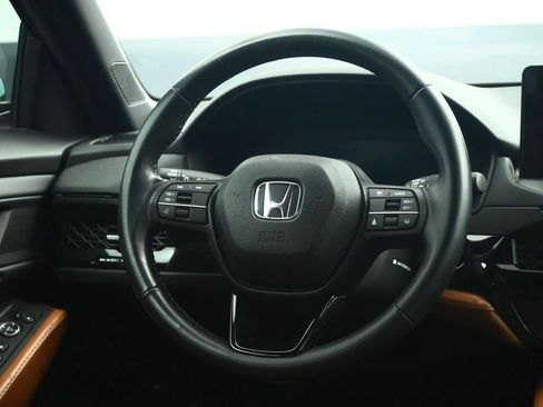 Used 2024 Honda Accord Sport image 40