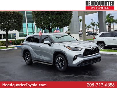 Used 2024 Toyota Highlander AWD