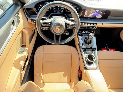 Used 2024 Porsche 911 Carrera 4S w/ Sportdesign Package AWD/4WD image 13