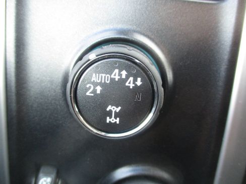 Used 2017 GMC Sierra 1500 SLE w/ SLE Value Package image 22