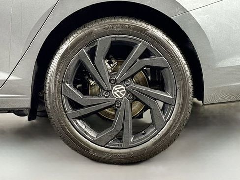 New 2026 Volkswagen Jetta SE image 30