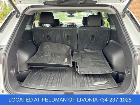 Certified 2024 Chevrolet Blazer LT w/ Convenience Package FWD image 24