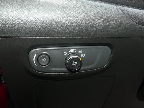 Used 2024 Buick Encore GX Avenir w/ Avenir Technology Package AWD/4WD image 30