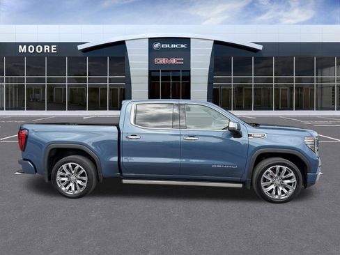 Used 2025 GMC Sierra 1500 Denali AWD/4WD image 2
