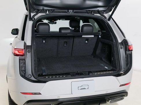 New 2026 Land Rover Range Rover Sport Dynamic SE AWD/4WD image 32