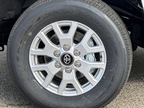 New 2026 Toyota Tacoma TRD Sport image 32