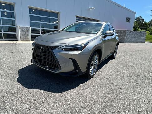 Used 2024 Lexus NX 350 AWD w/ Vision Package image 8