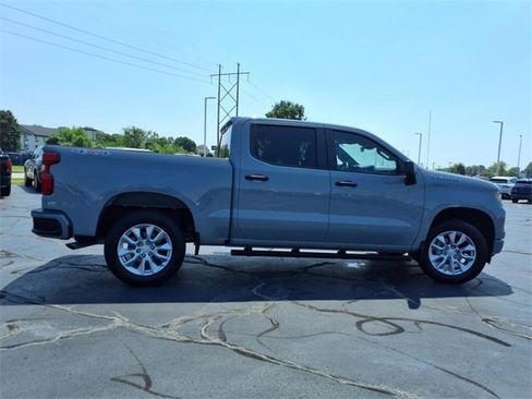 Used 2024 Chevrolet Silverado 1500 Custom image 35