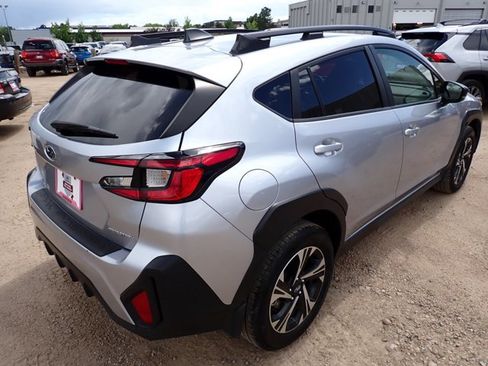 Used 2024 Subaru Crosstrek 2.0i Premium w/ Popular Package #4 AWD/4WD image 4