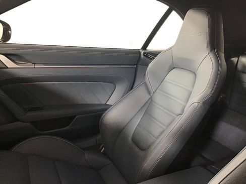 Certified 2024 Porsche 911 Turbo S AWD/4WD image 33