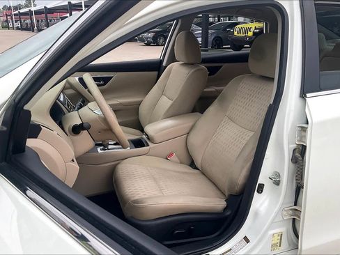 Used 2017 Nissan Altima 2.5 S w/ Power Driver Seat Package image 8