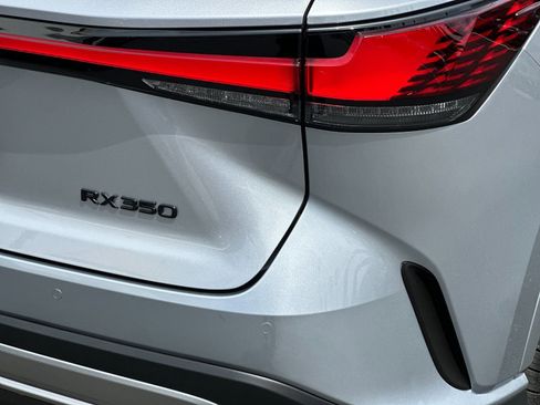 Used 2025 Lexus RX 350 Premium w/ Convenience Package FWD image 34