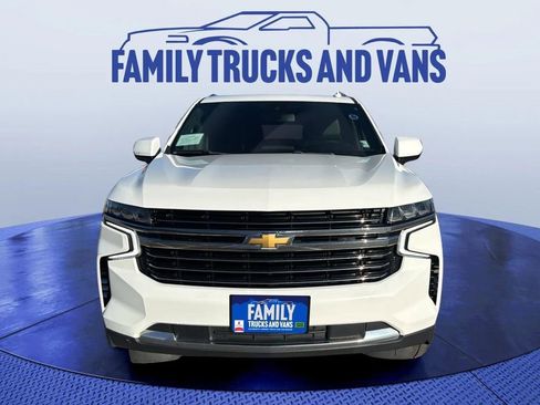 Used 2021 Chevrolet Suburban LT image 8