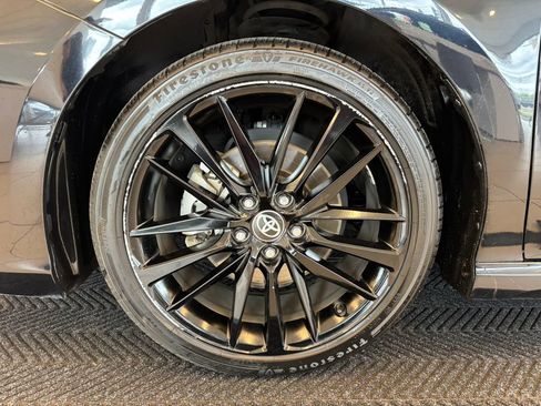 Used 2023 Toyota Camry XSE image 12