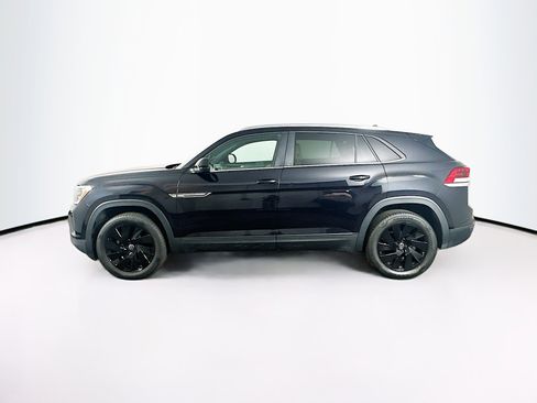 Used 2025 Volkswagen Atlas Cross Sport SE FWD image 4