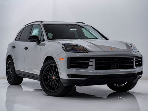 New 2026 Porsche Cayenne image 8