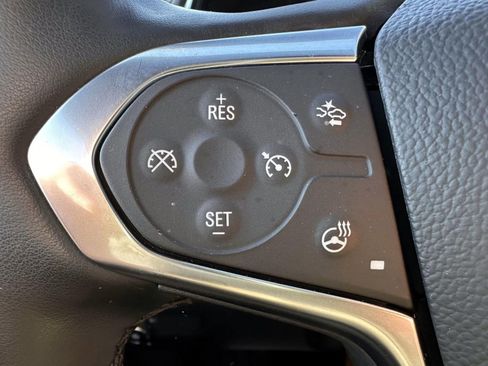 Used 2023 Chevrolet Traverse Premier w/ Redline Edition AWD/4WD image 18