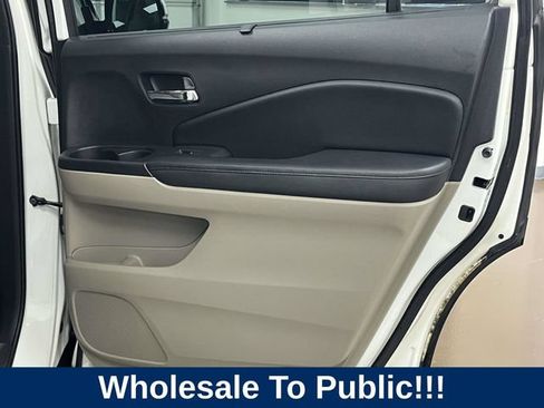 Used 2016 Honda Pilot Touring image 26
