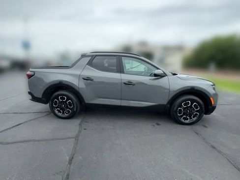 Used 2022 Hyundai Santa Cruz SEL w/ Activity Package FWD image 9