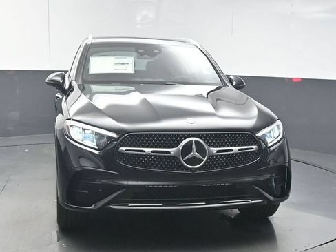 Used 2026 Mercedes-Benz GLC 300 image 3