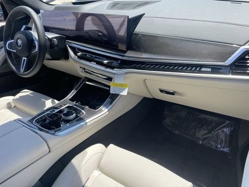 Used 2026 BMW X5 M60i w/ Executive Package AWD/4WD image 12