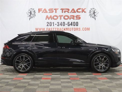 Used 2021 Audi SQ8 Premium Plus w/ SQ8 Black Optic Package AWD/4WD image 4