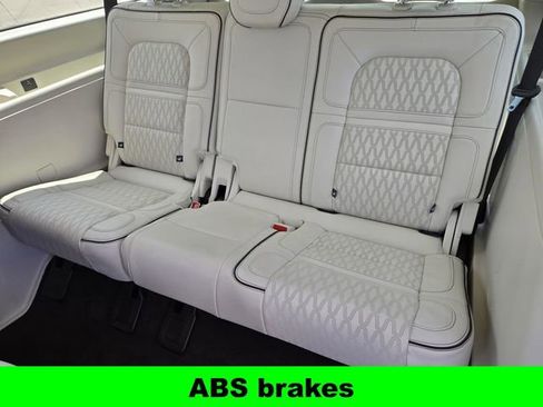 Used 2024 Lincoln Navigator L Black Label image 30