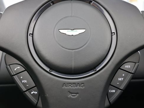 Used 2016 Aston Martin V8 Vantage GT image 25