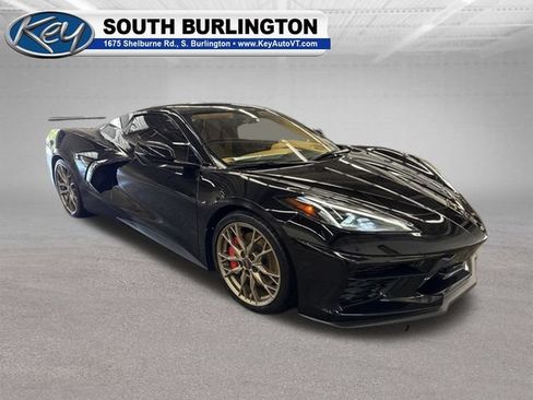 Used 2023 Chevrolet Corvette Stingray Premium Conv w/ Z51 Performance Package RWD image 9
