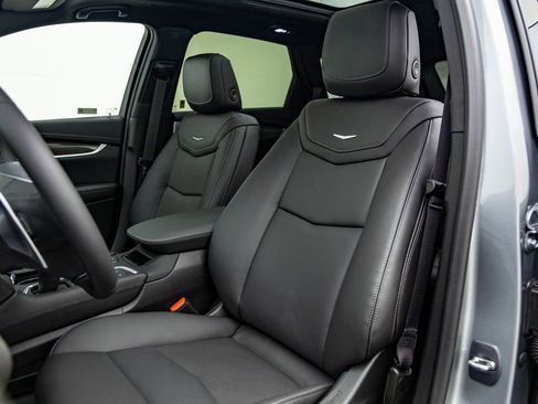 Used 2023 Cadillac XT5 Sportv image 13