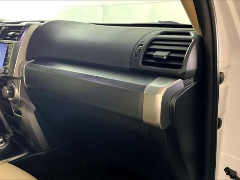 Used 2024 Toyota 4Runner SR5 Premium w/ Moonroof Package image 18