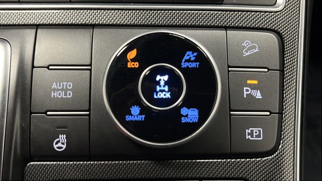 Used 2022 Hyundai Santa Fe Limited AWD/4WD image 36