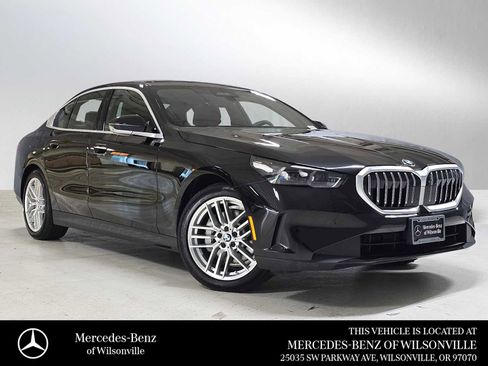 Used 2024 BMW 530i xDrive w/ Executive Package AWD/4WD image 1