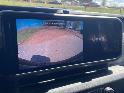 New 2026 Jeep Wrangler Unlimited Sport image 41