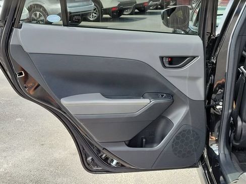 Used 2026 Subaru Crosstrek 2.5i Sport w/ Crosstrek Mirror Package AWD/4WD image 15