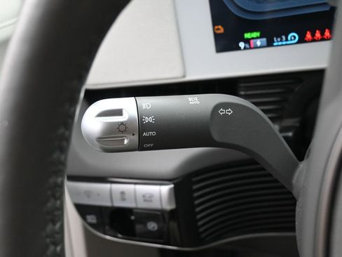 Used 2024 Hyundai Ioniq 5 Limited image 22