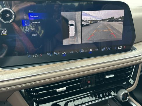 New 2026 Chevrolet Tahoe High Country image 32