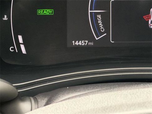 Used 2025 Toyota Grand Highlander XLE image 14